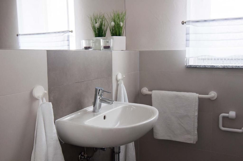 Komfortable Apartment-Wohnung Фулда Екстериор снимка